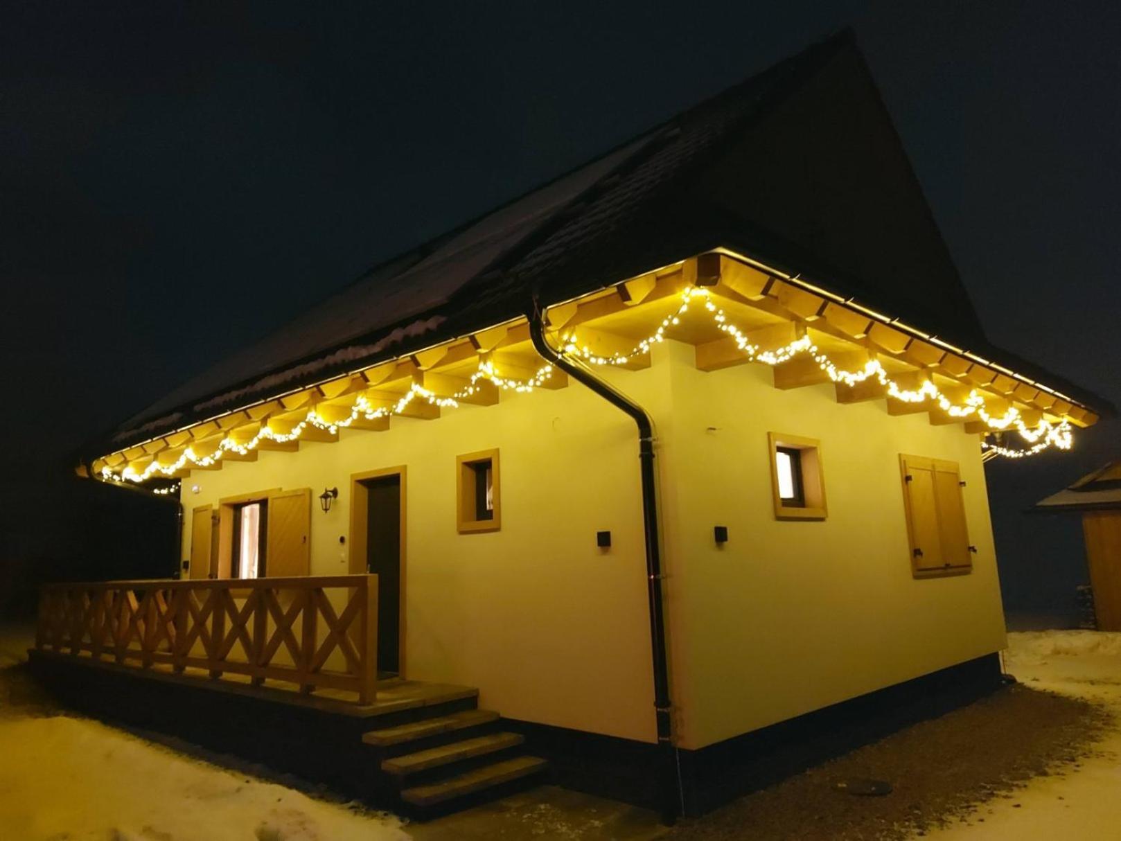 Chalupy Tri Grose Vlasky Bešeňová Екстериор снимка